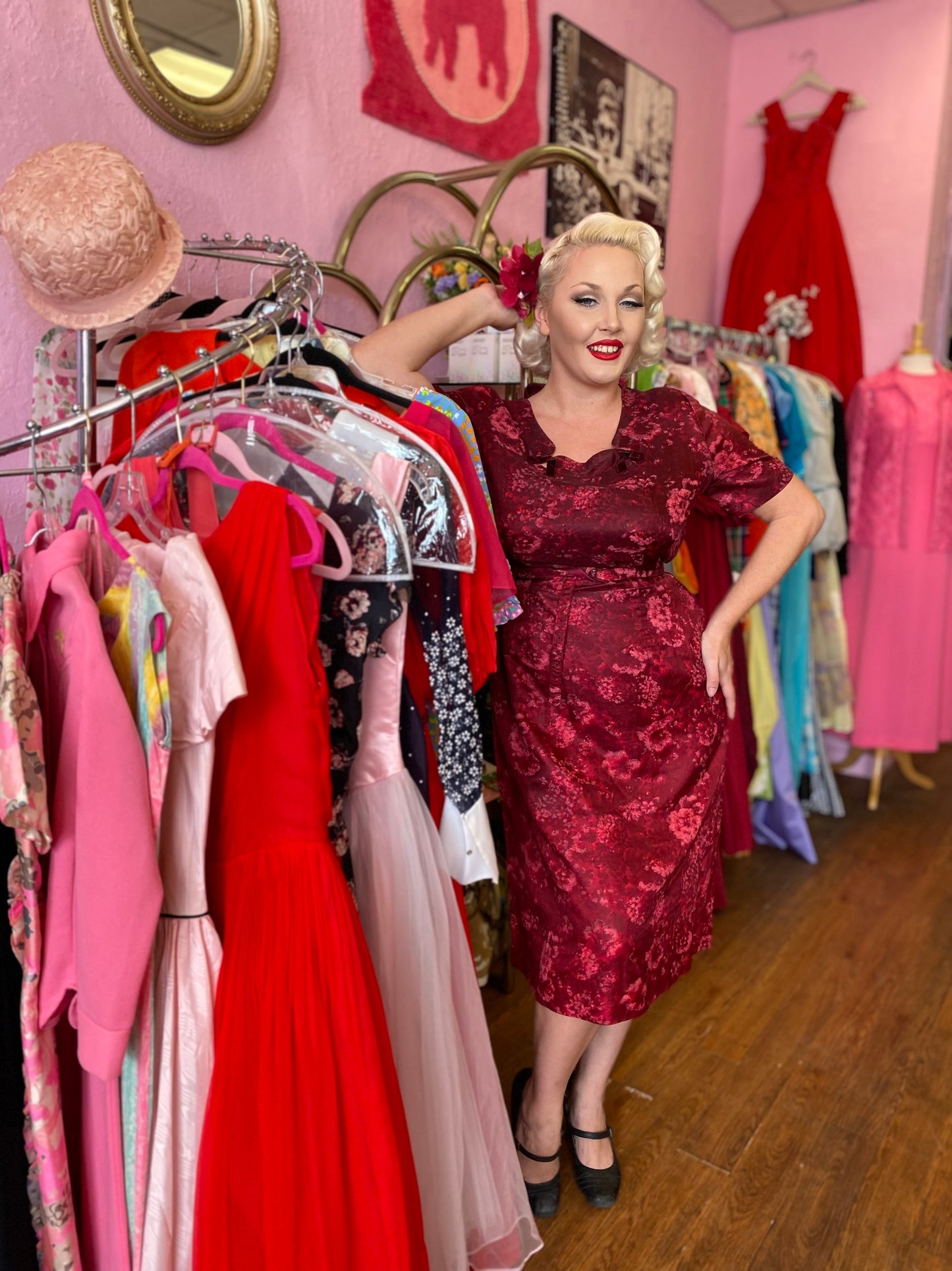1950's Volup Crimson Wiggle Dress With Matching Belt