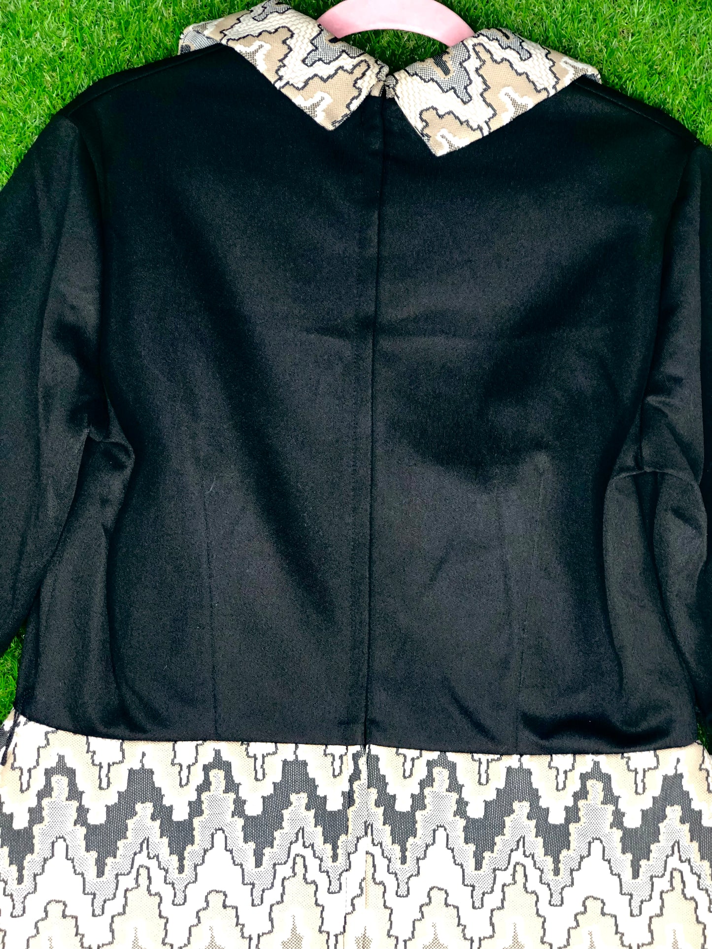 1970's Funky Zig Zag Print Long-Sleeved Dress