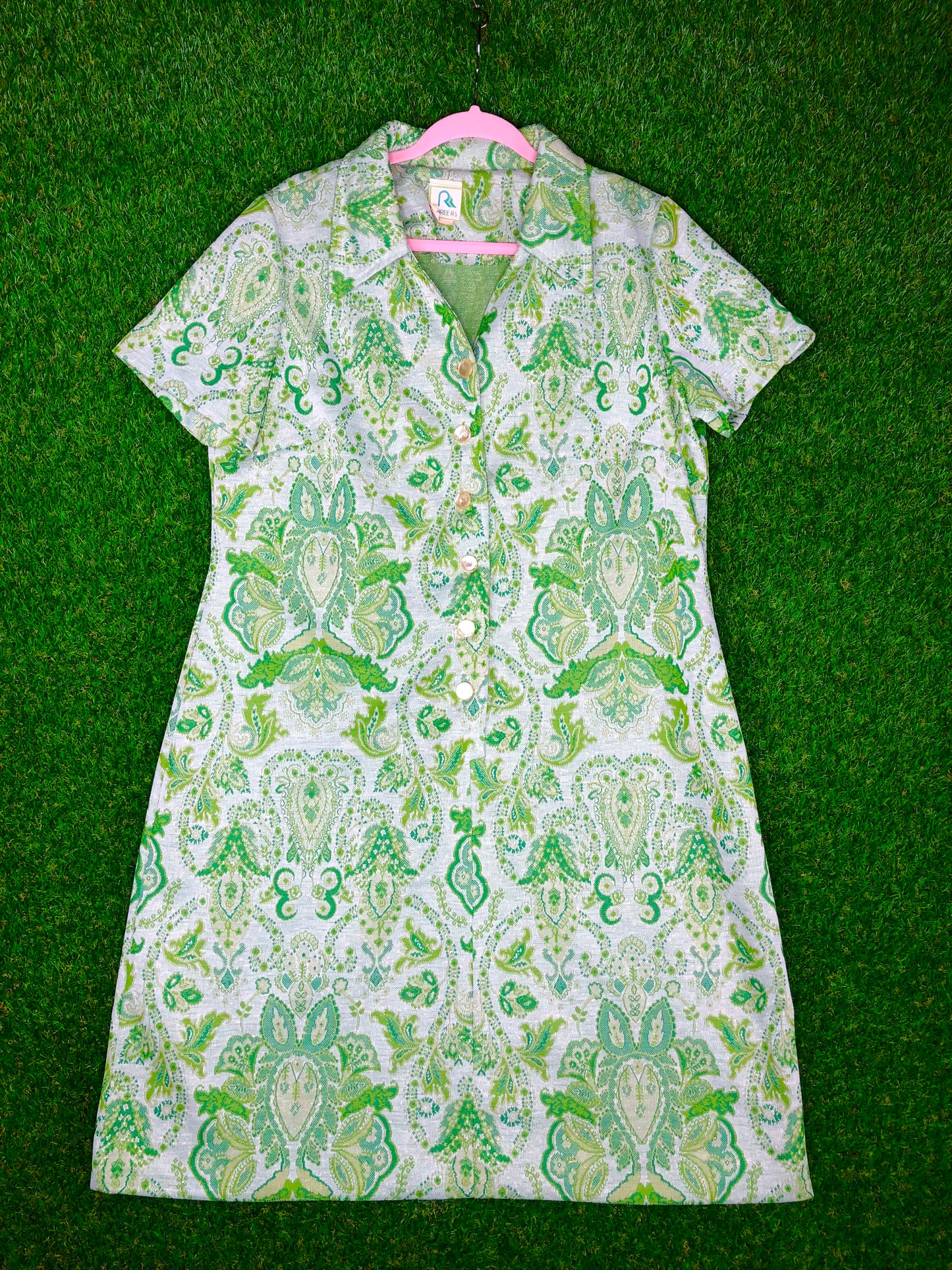 1970's Volup Green Paisley Dress