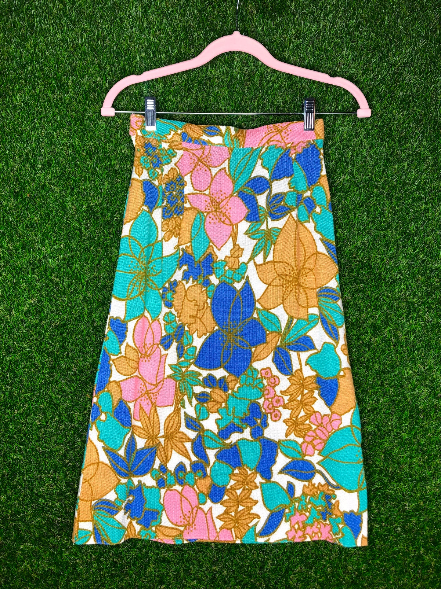 1950's Floral Pastel Pencil Skirt