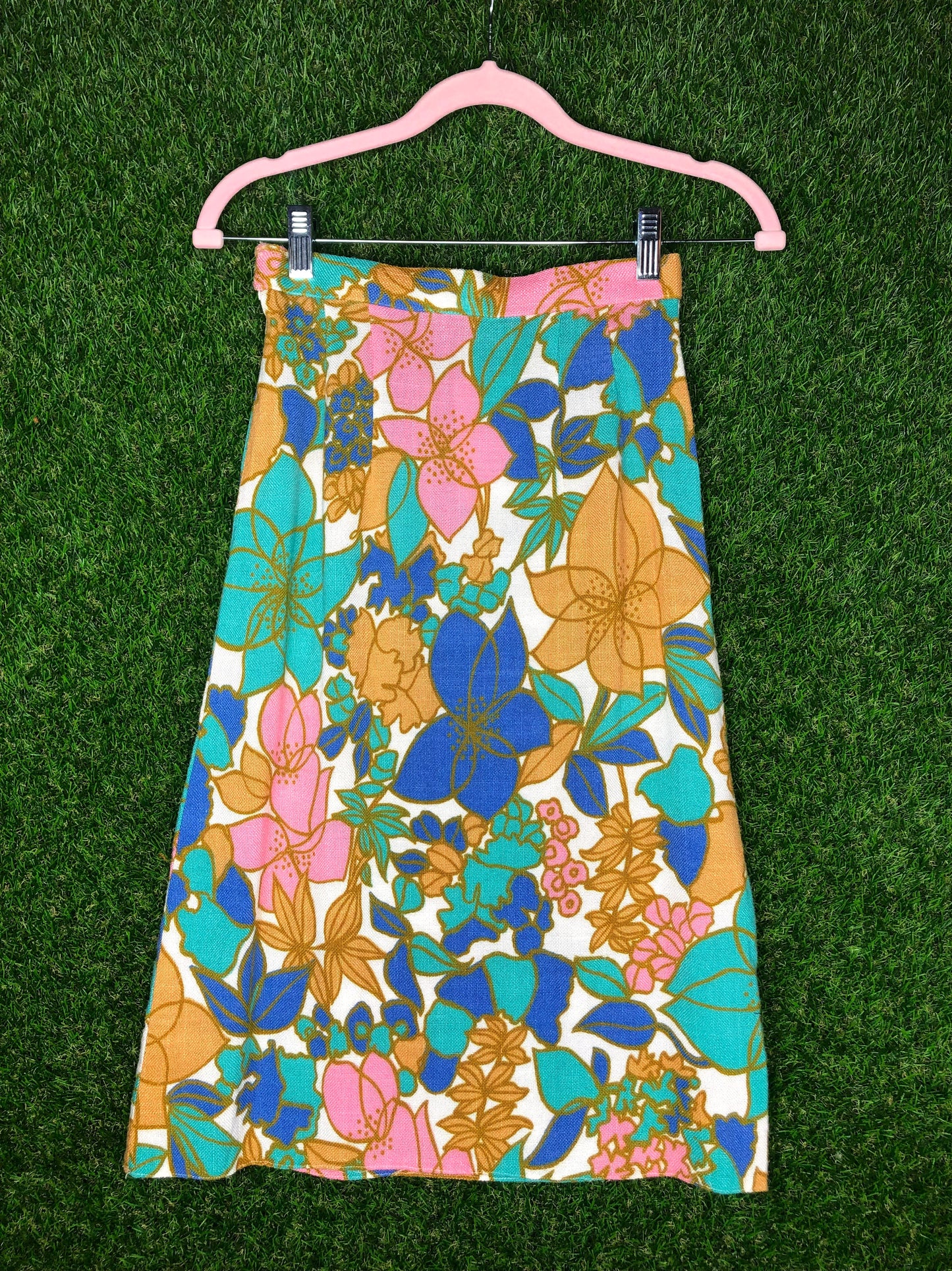 1950's Floral Pastel Pencil Skirt