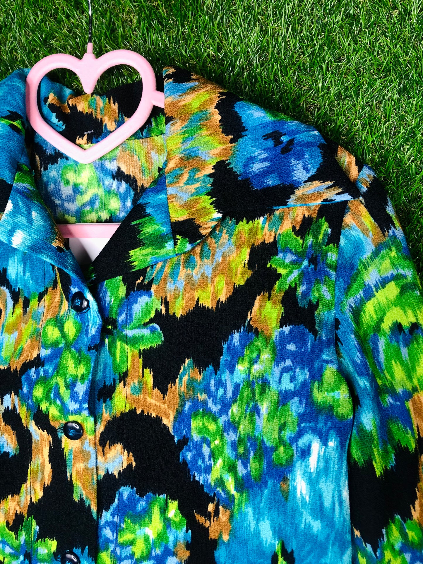 1970's Colorful Long-Sleeved Floral Top