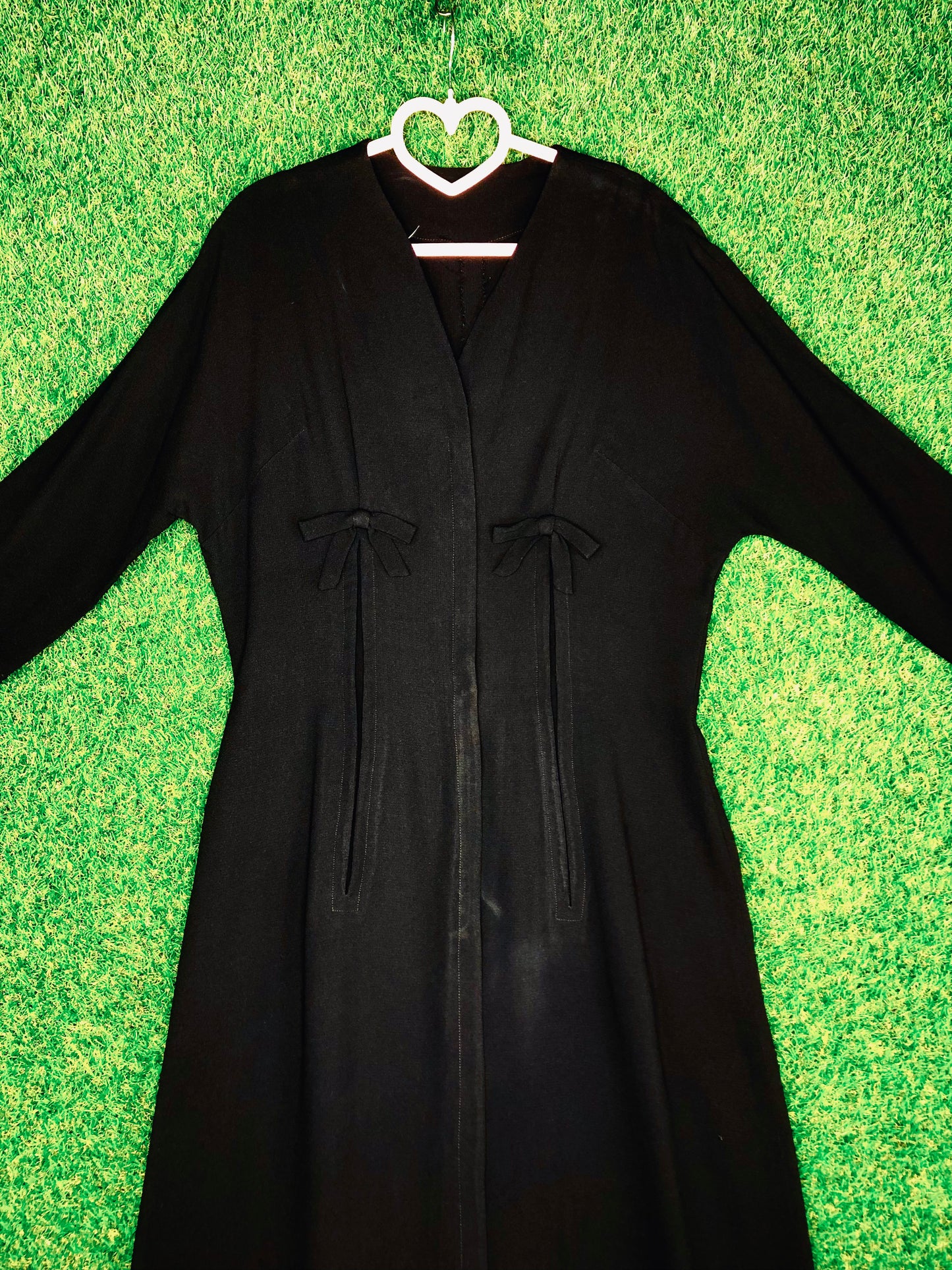 1950's 'Marilyn Monroe' Classic Little Black Dress With Bow Accents