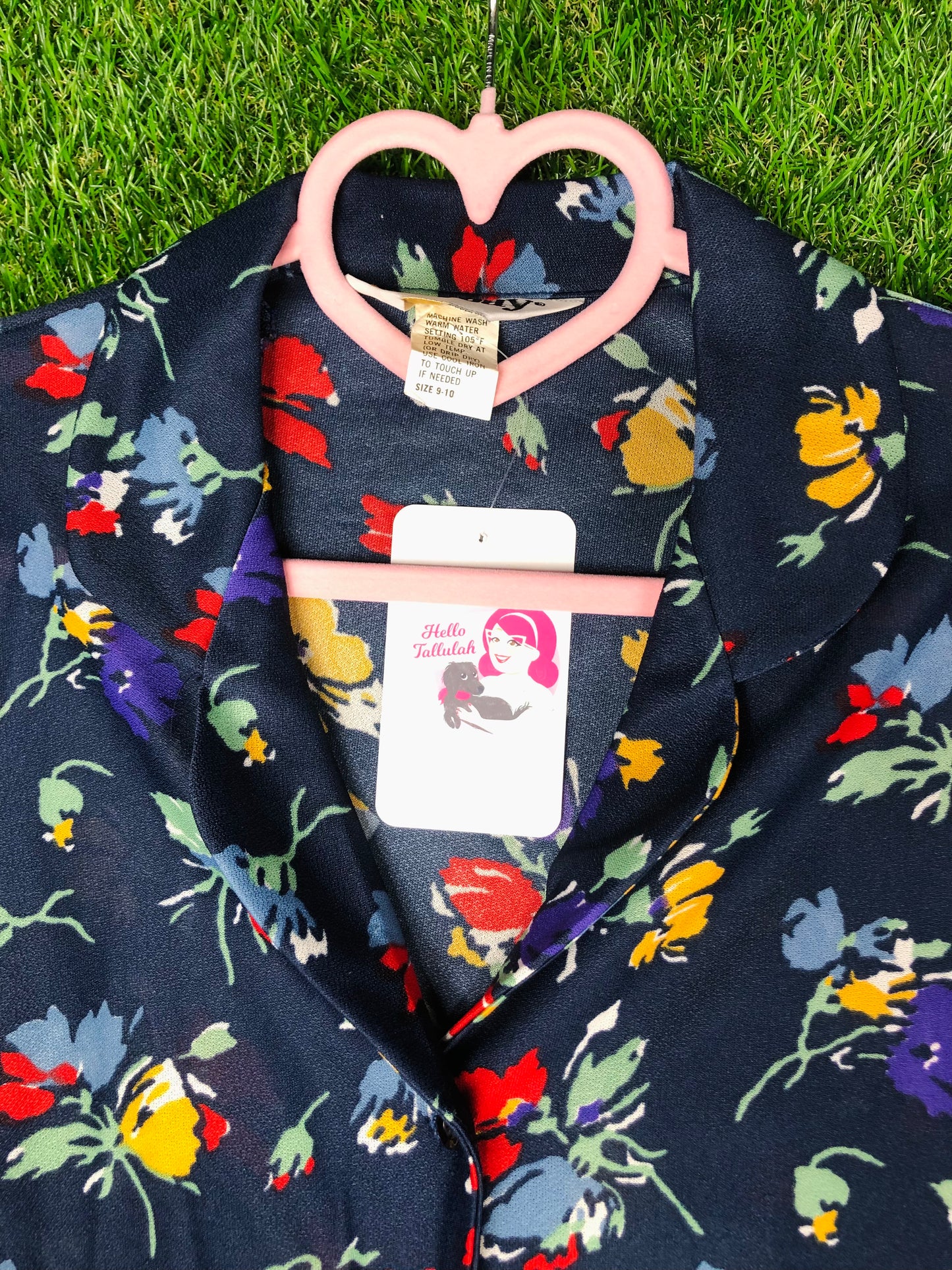 1970's Colorful Floral Navy Top