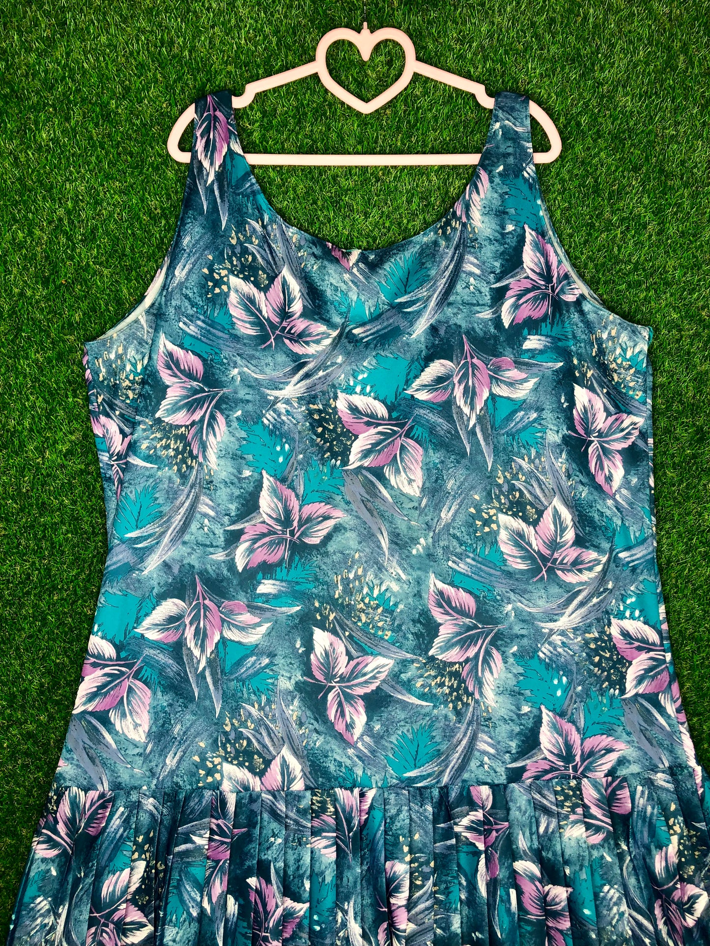 1980's Tropical Aqua Print Volup Drop-Waist Dress