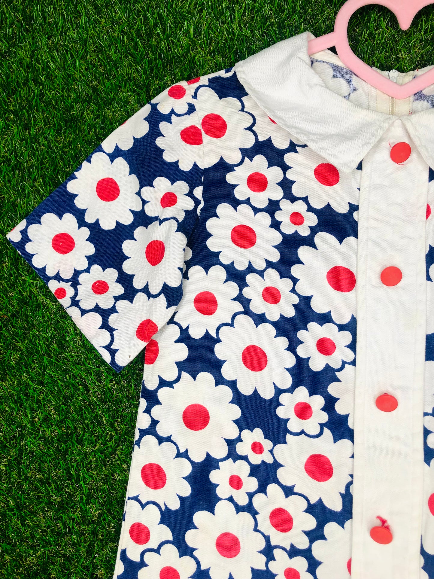 1960's Red and Blue Flower Power Jumper
