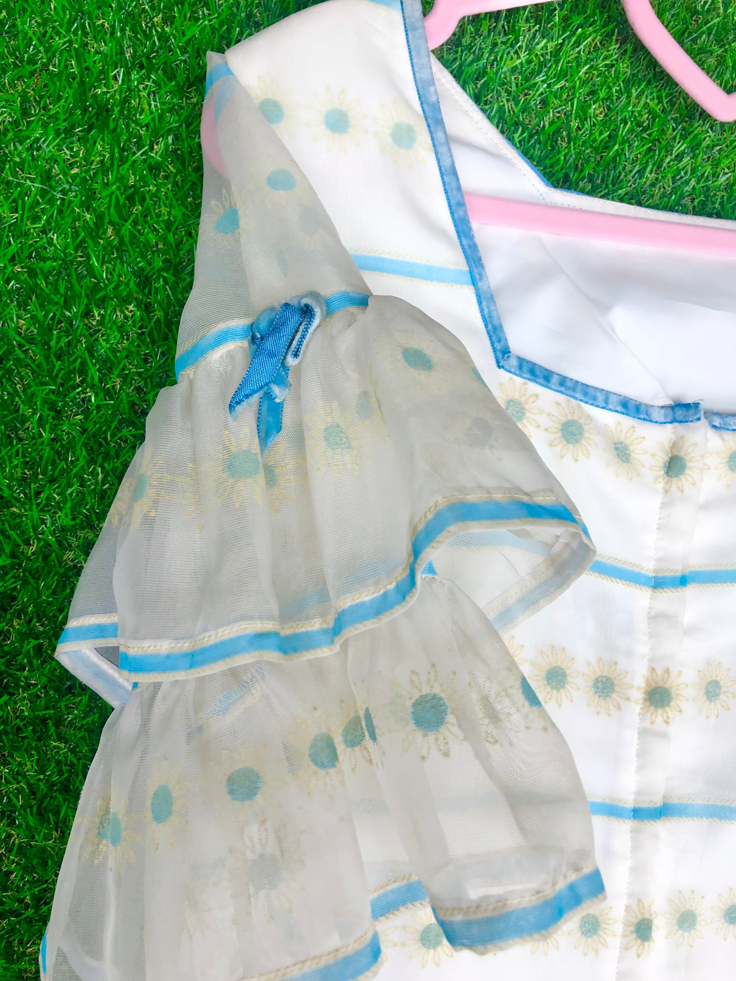 1960's Flower Power Floral Daisy Shift Dress