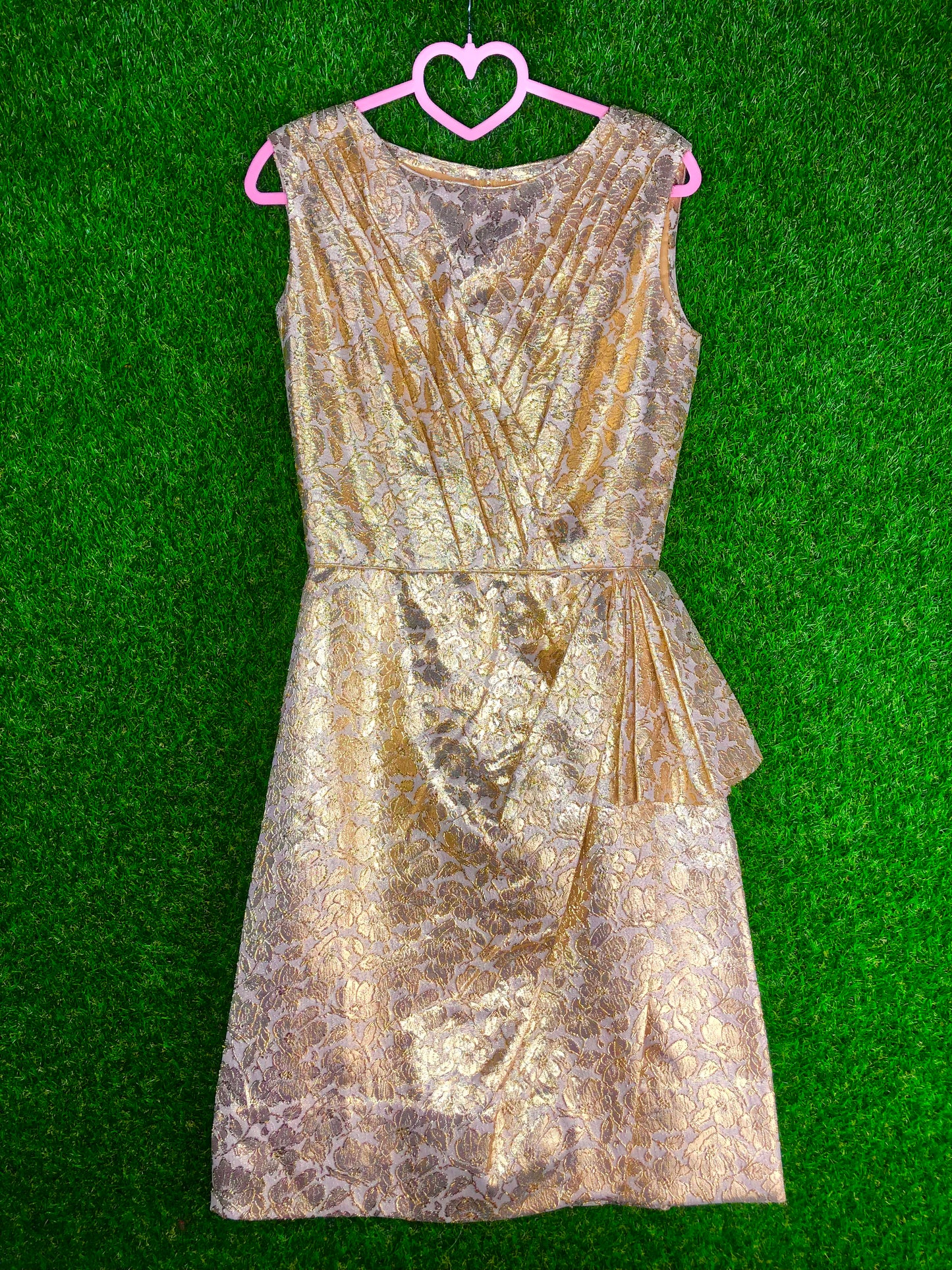 1950's 'Marilyn Monroe' Worthy Gold Pinup Wiggle Dress