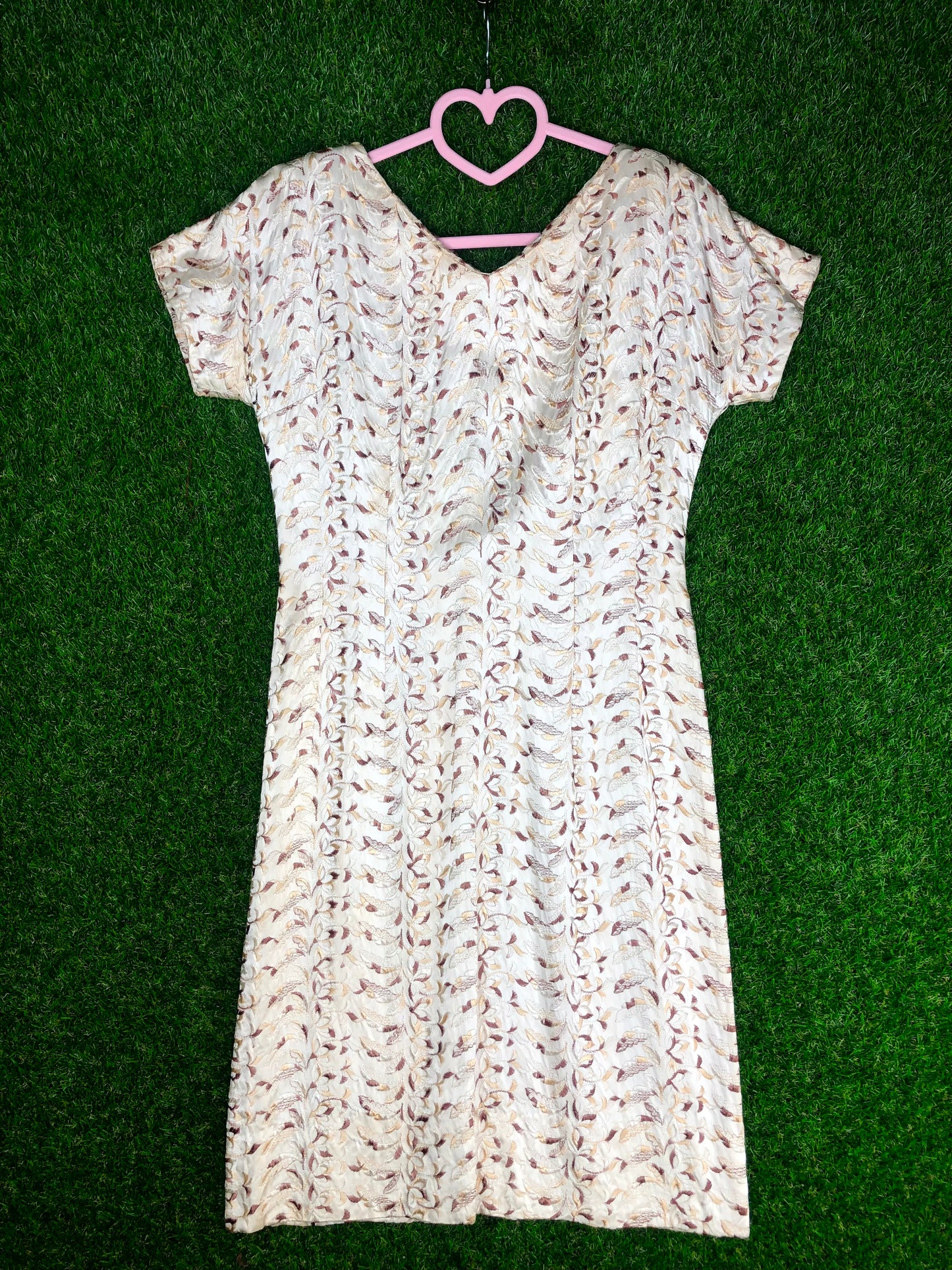 1950's Brown and Cream Embroidered Wiggle Dress