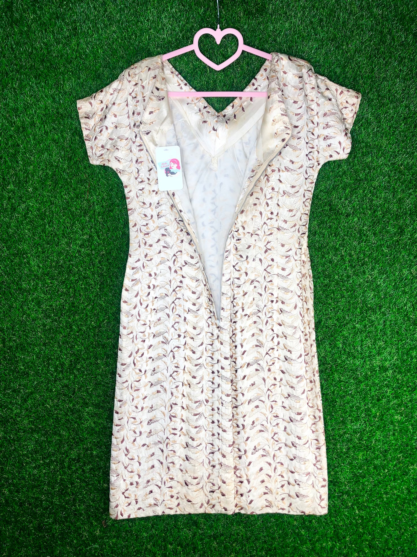 1950's Brown and Cream Embroidered Wiggle Dress