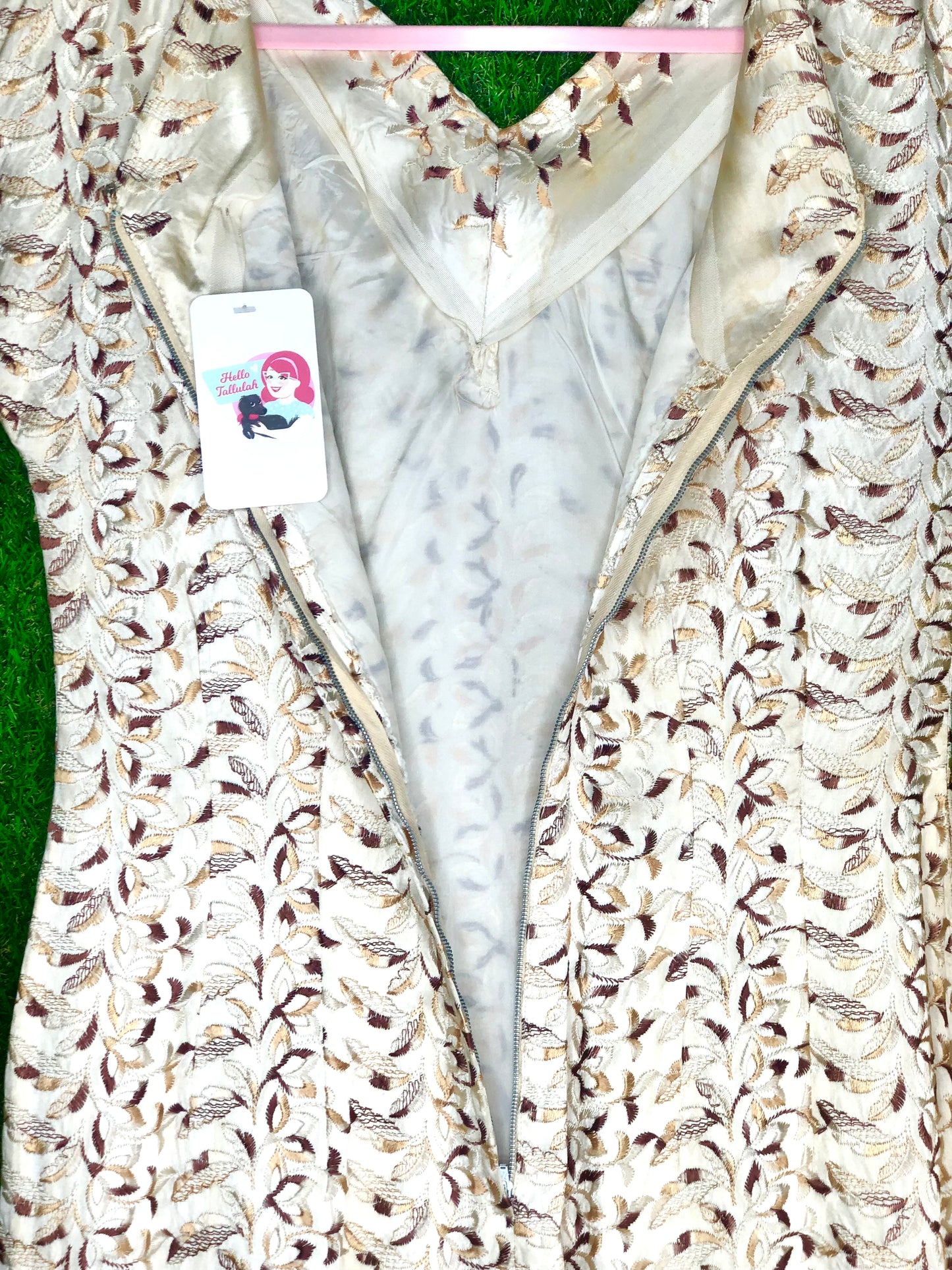 1950's Brown and Cream Embroidered Wiggle Dress