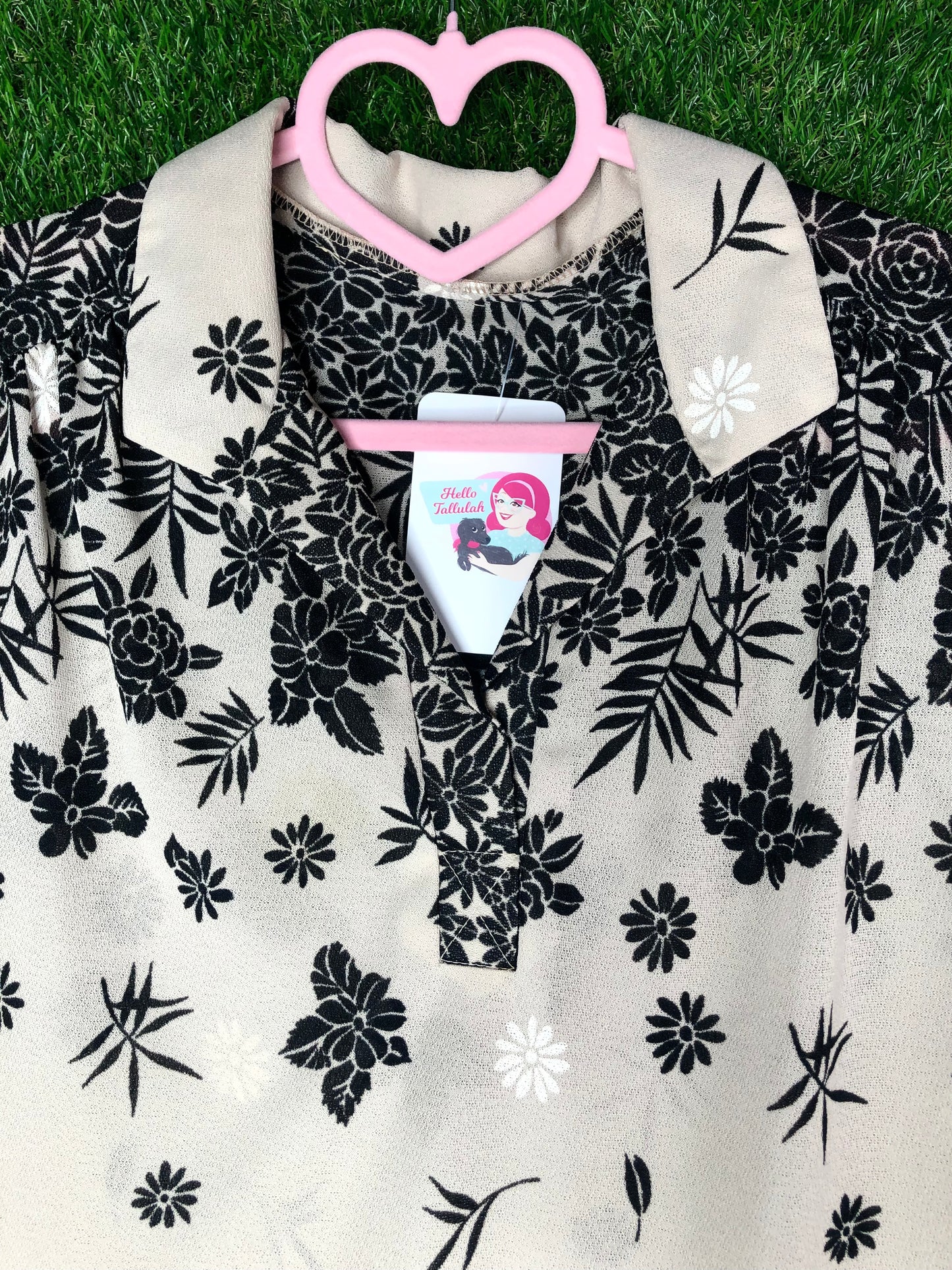 1970's Graphic Boho Cream and Black Floral Print Dress
