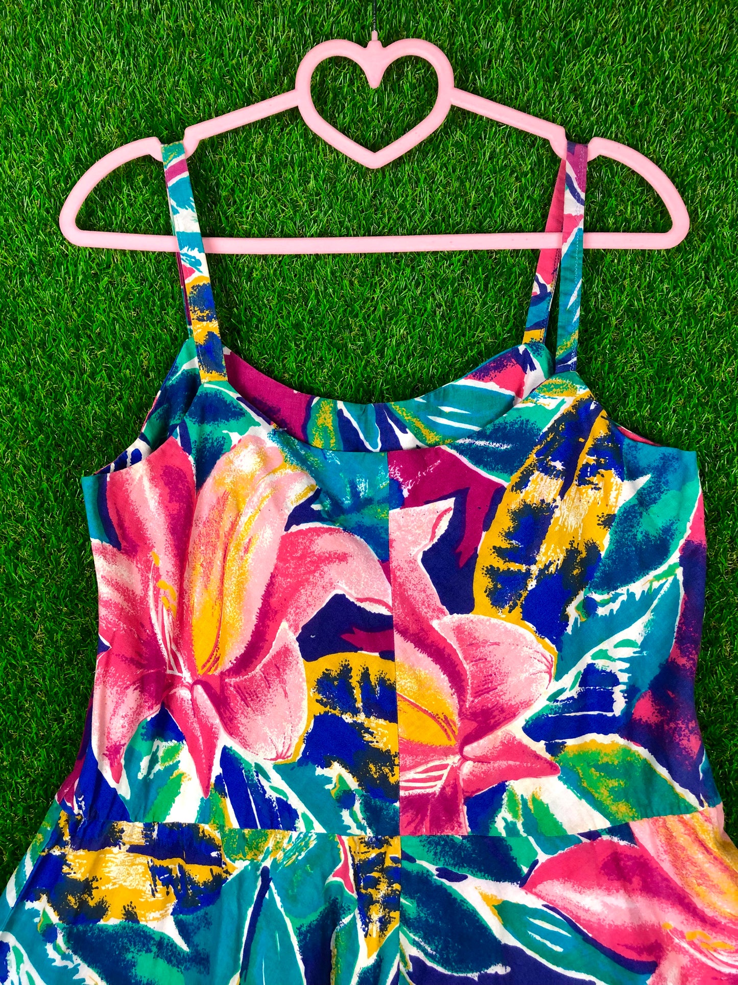 1980's Colorful Floral Tropical-Print Volup Dress