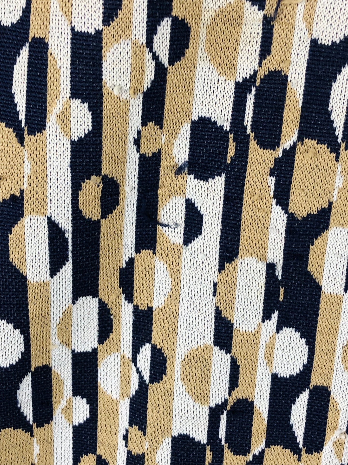 1970's Volup Shift Dress With Unique Pattern