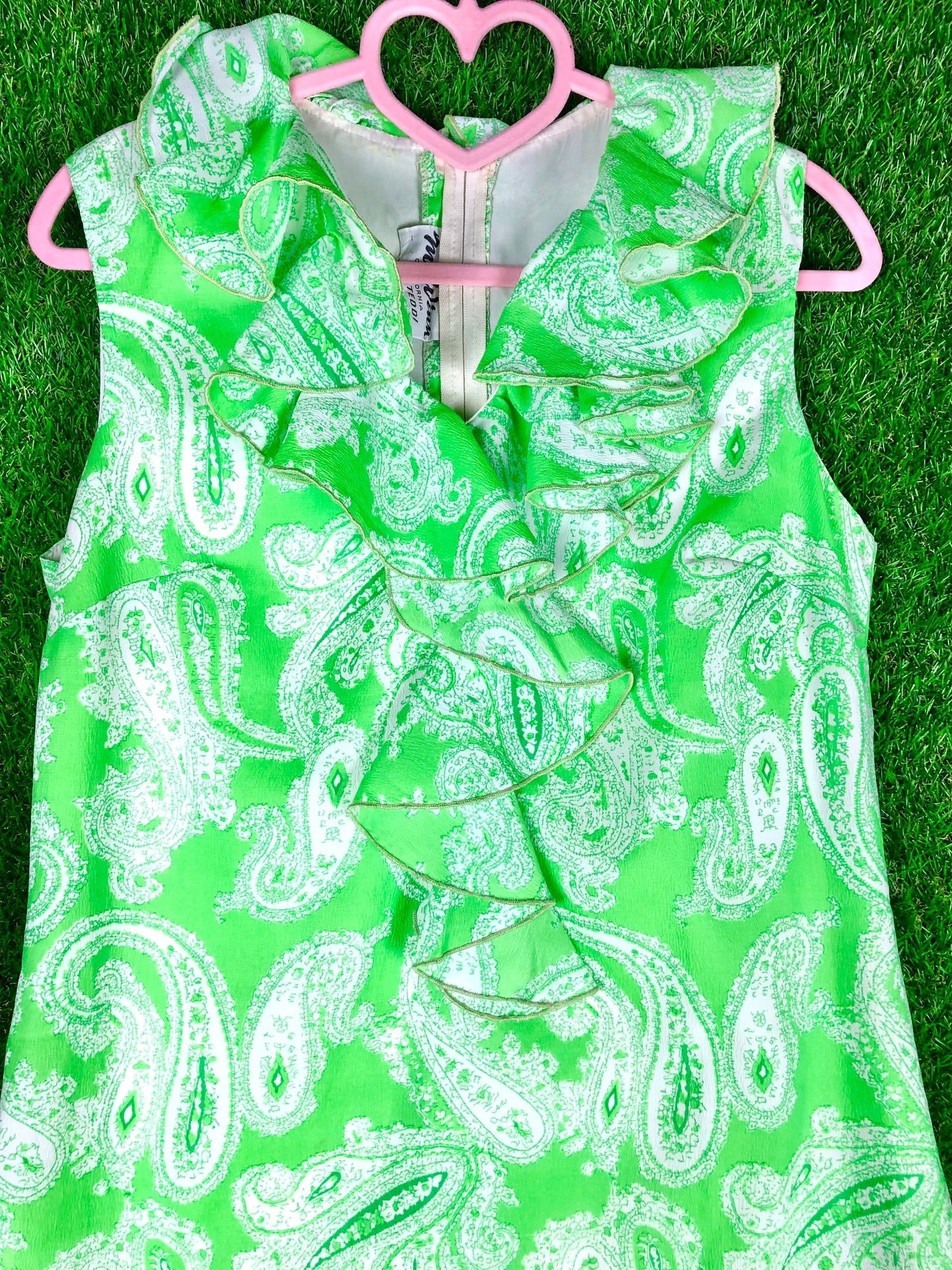1970's Highlighter-Green Paisley-Print Shift Dress