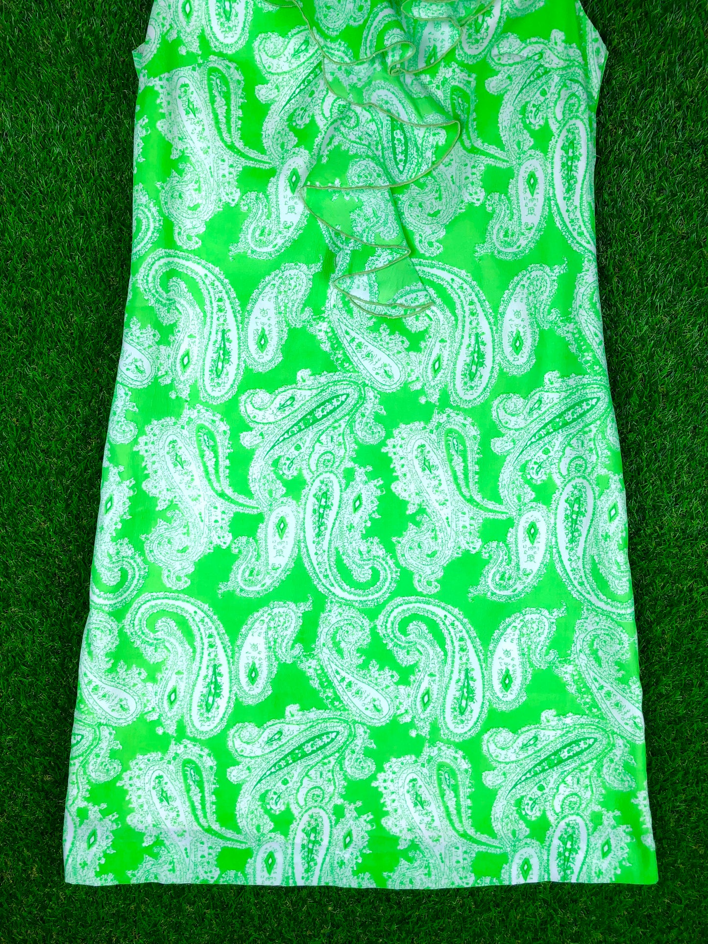 1970's Highlighter-Green Paisley-Print Shift Dress