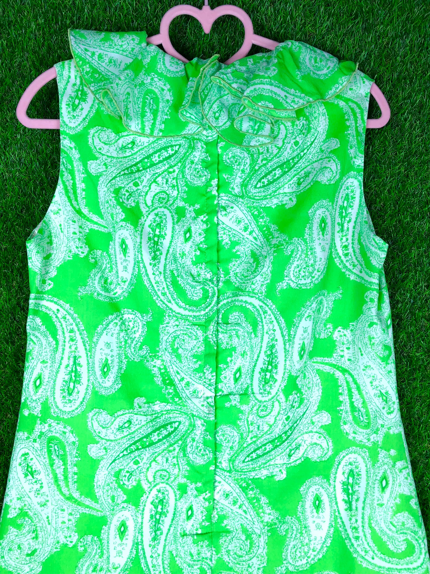 1970's Highlighter-Green Paisley-Print Shift Dress