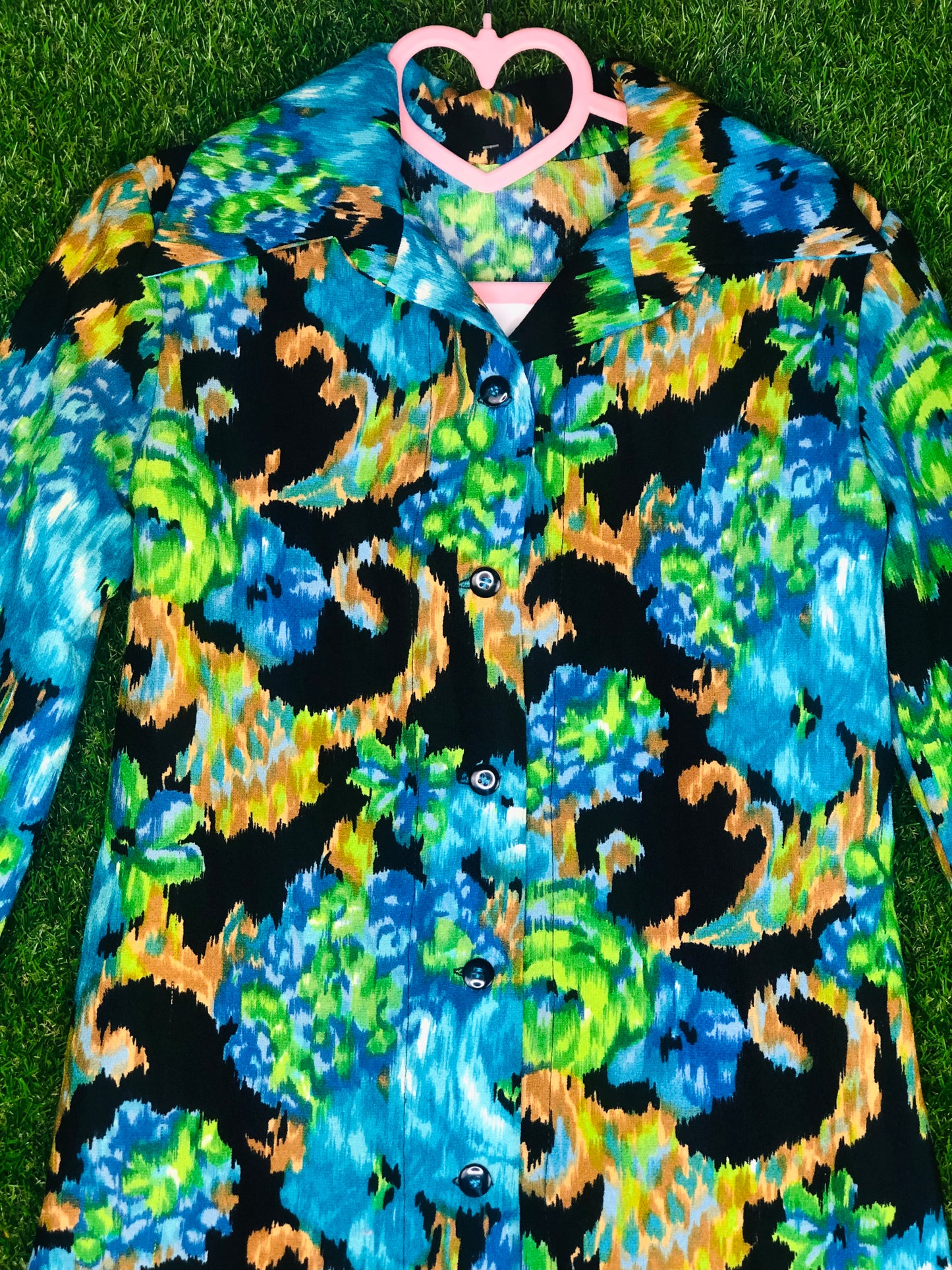 1970's Colorful Long-Sleeved Floral Top