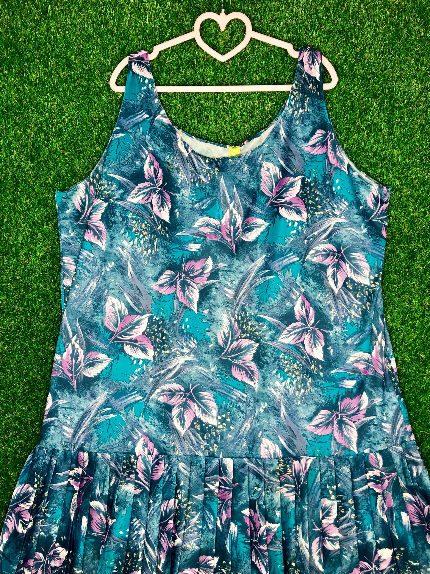 1980's Tropical Aqua Print Volup Drop-Waist Dress
