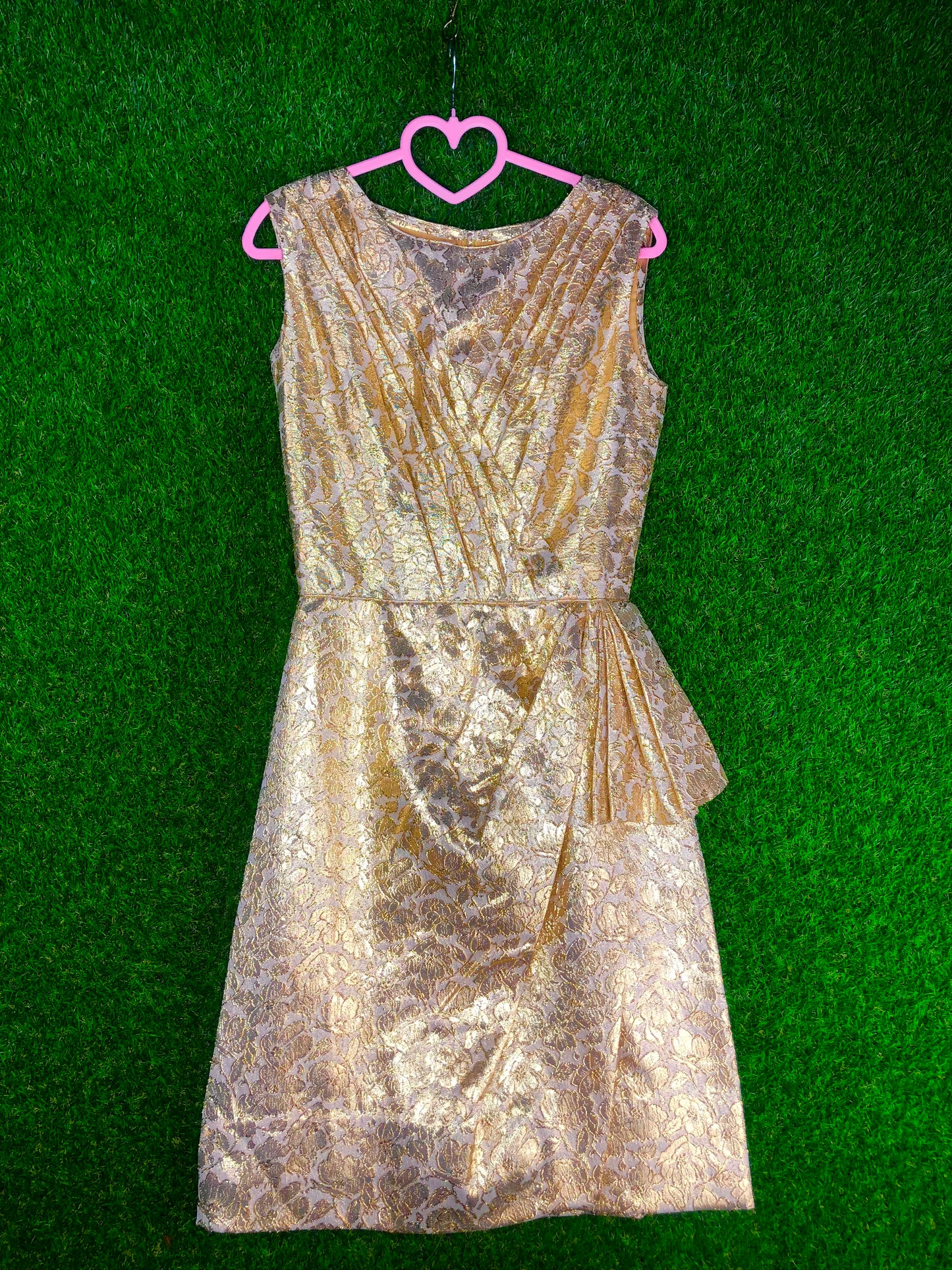 1950's 'Marilyn Monroe' Worthy Gold Pinup Wiggle Dress
