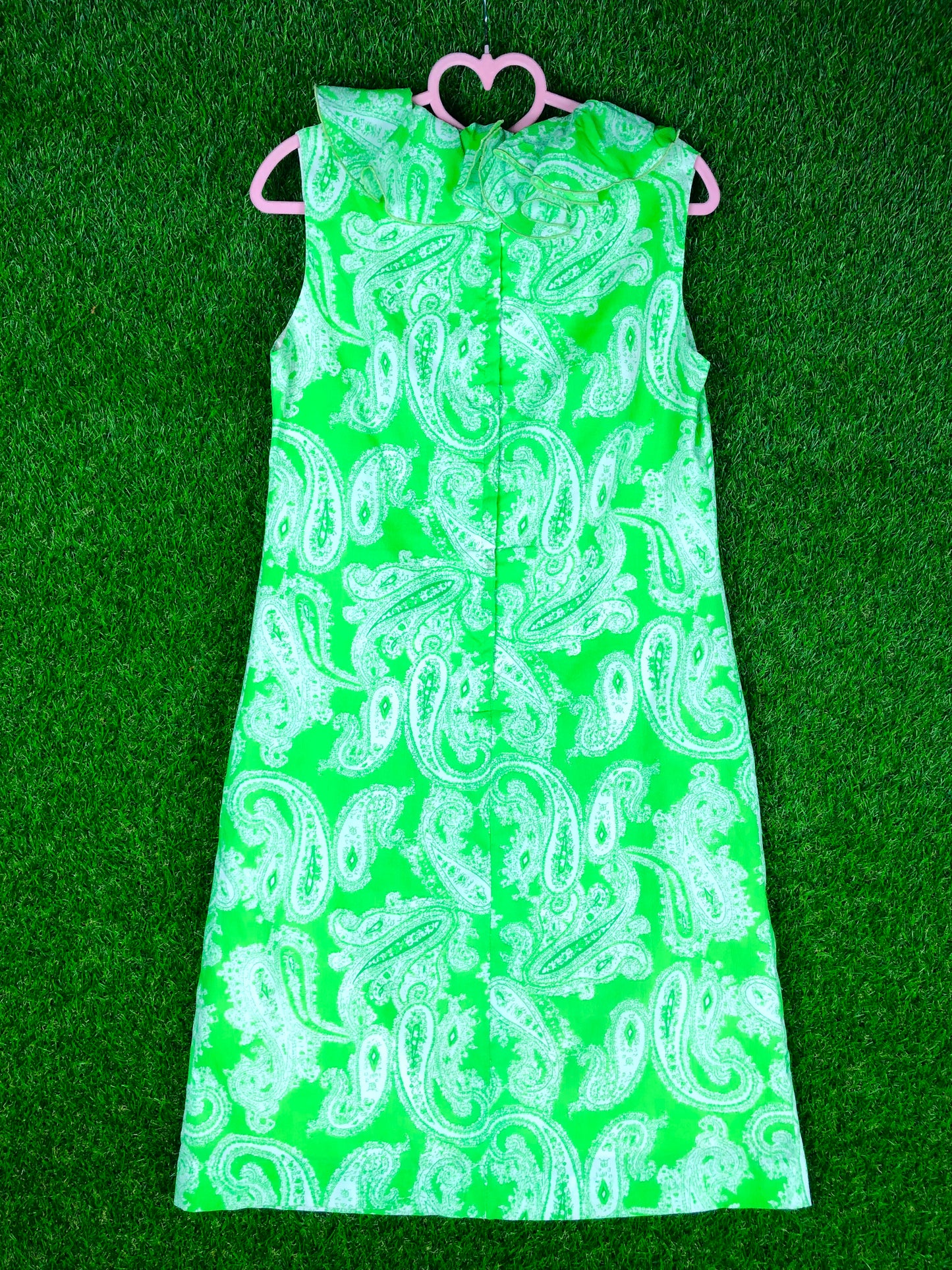 1970's Highlighter-Green Paisley-Print Shift Dress
