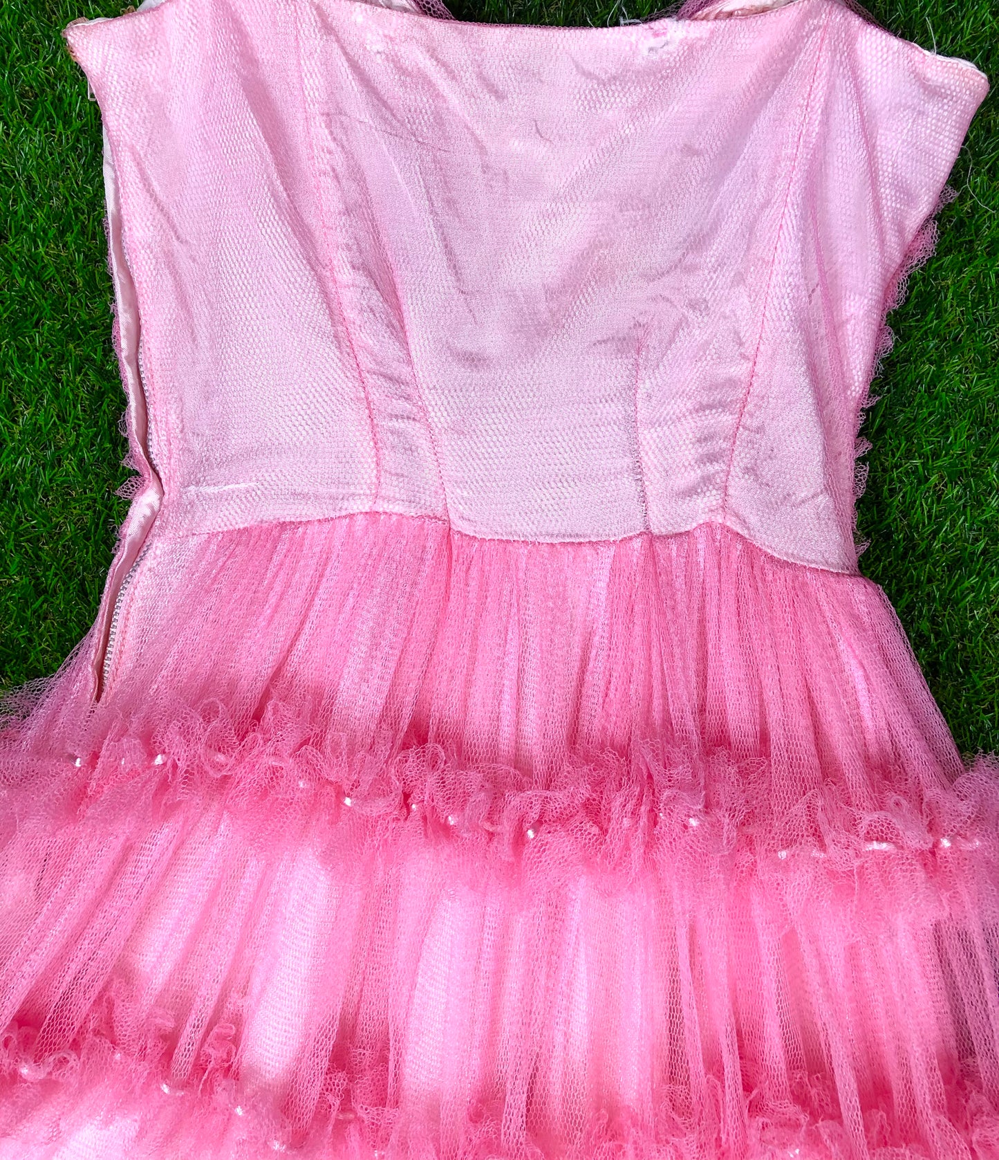 1950's Barbie Pink Tulle Party Dress With Sweetheart Neckline